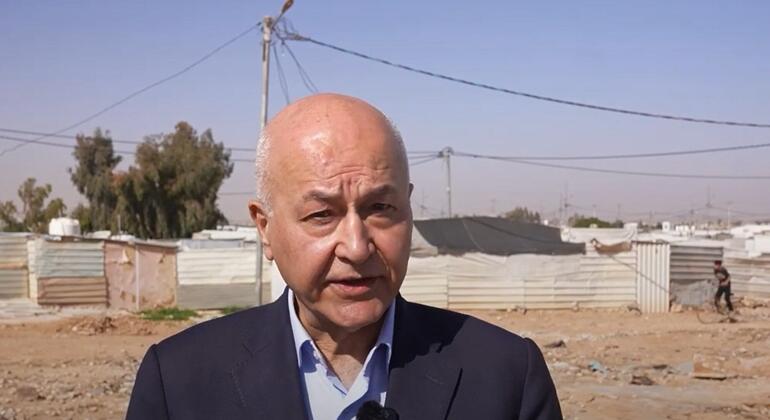 Верховный комиссар ООН по делам беженцев Бархам Салих в лагере беженцев Заатари в Иордании.